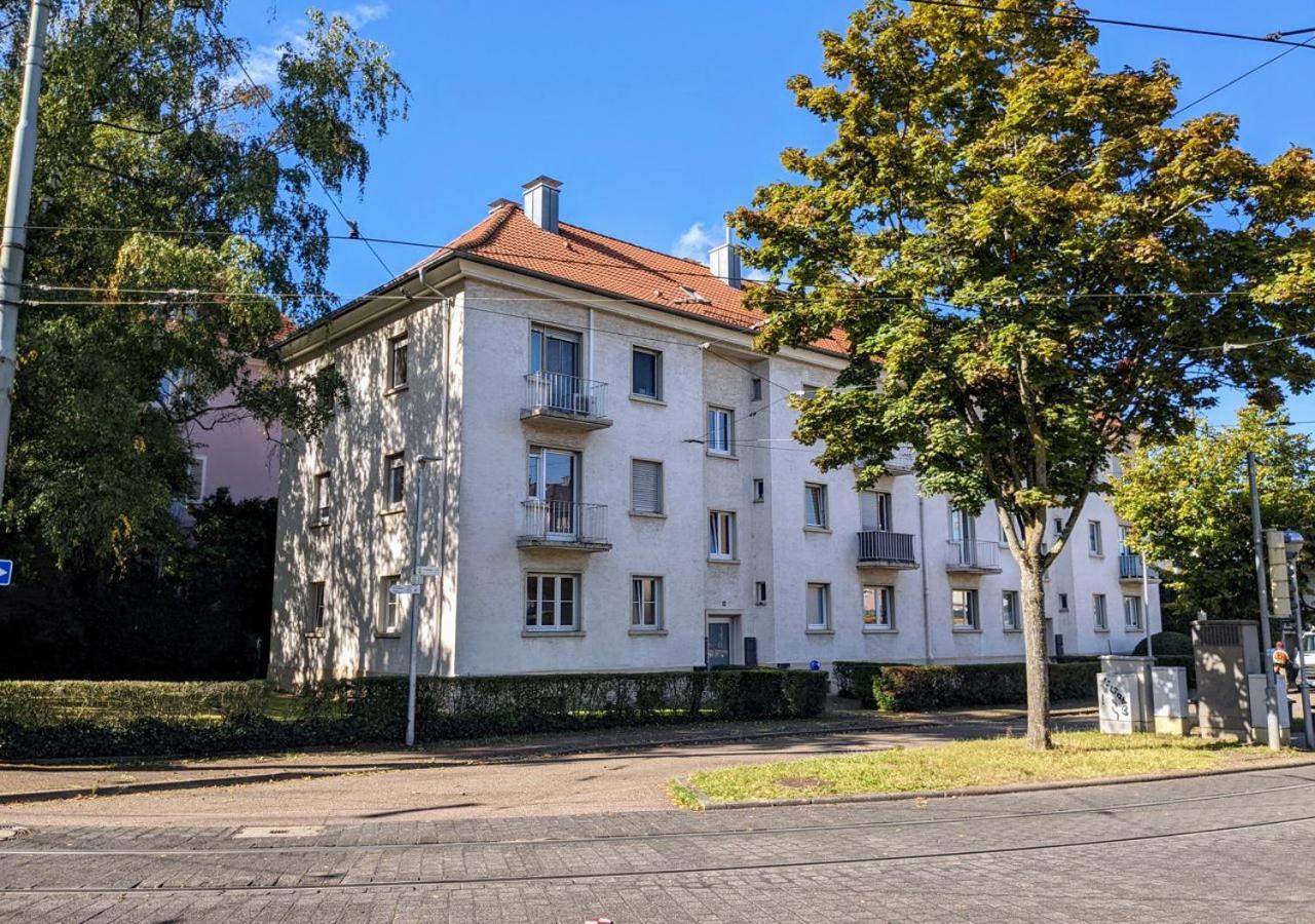 65Qm Altbaucharme Mit Zwei Balkonen Leilighet Karlsruhe Eksteriør bilde